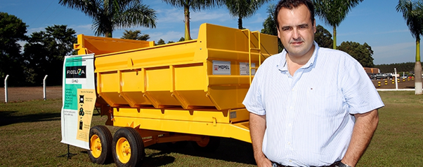 Luiz Gustavo Barbosa de Oliveira. Fonte: http://coamo.coop.br/revista/conteudo.php?ed=64&id=1110.